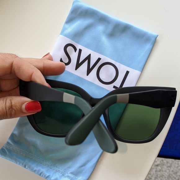 Toms Sunglasses - Traveller Sydney Edition NWT NWB - Picture 7 of 7